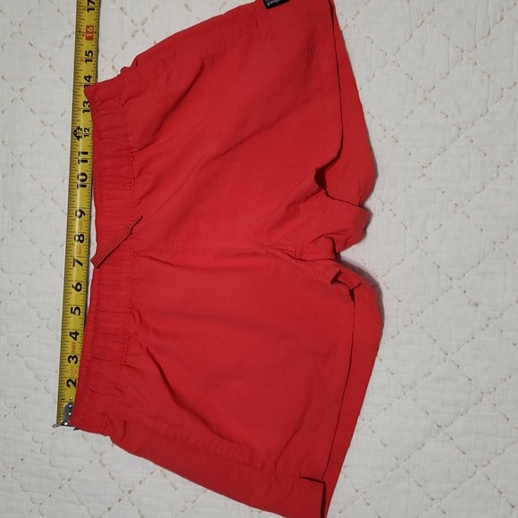 Patagonia Shorts - Picture 4 of 9